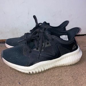 Reebok running shoes - black